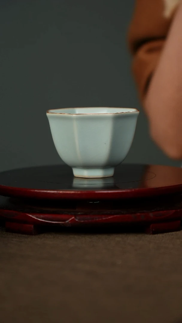 995微微瑕 八方杯 无底款 拍下不退不换