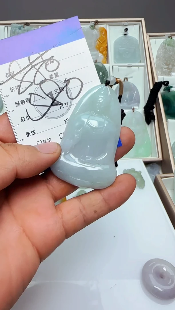 【闪购商品】翡翠颈饰未镶嵌缅甸天然A货翡翠