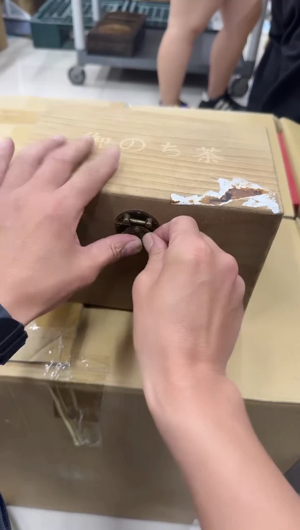 琉璃手工艺品小**民385
