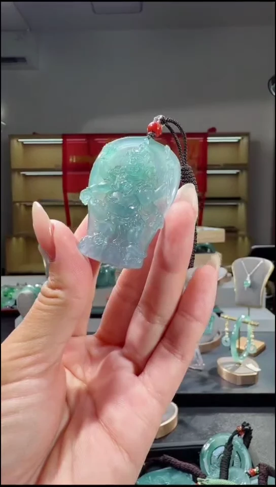 吊坠(不含链)未镶嵌翡翠不动