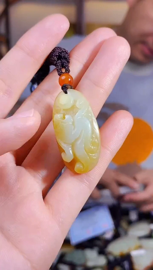 【闪购商品】和田玉颈饰未镶嵌1