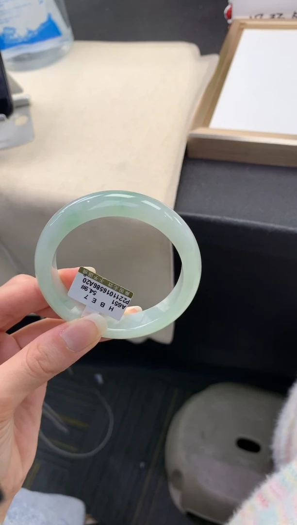 【闪购商品】翡翠手镯未镶嵌