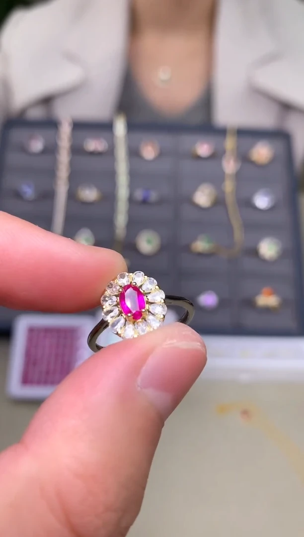 银S925镶嵌戒指红宝石戒指