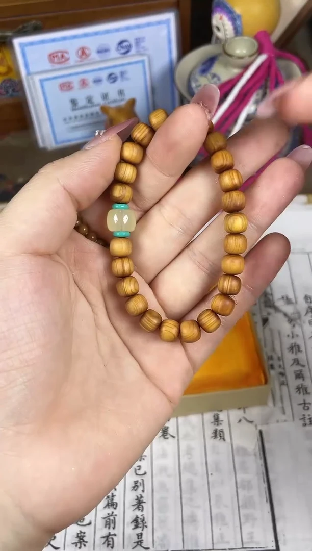 非洲檀香手串/手链菩提木质玉石手串/多发性其一/不带盒子