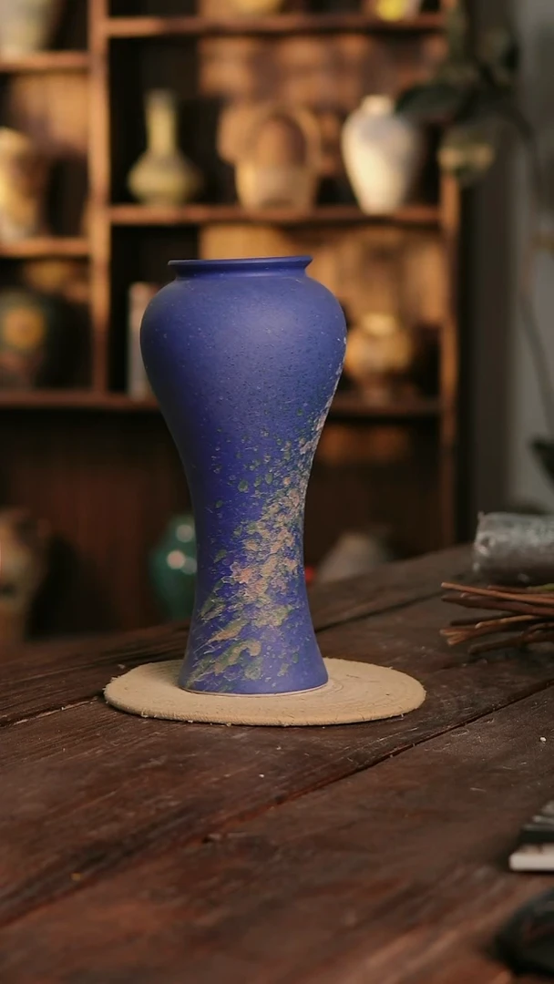 摆件14-341 陶瓷花器高33口径10