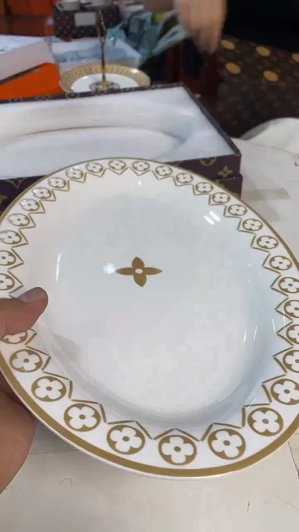 杯鸿辉家品牌瓷器，京东包邮！