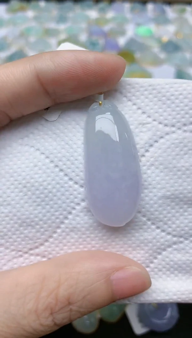 翡翠18K金镶嵌颈饰天然缅甸A货翡翠