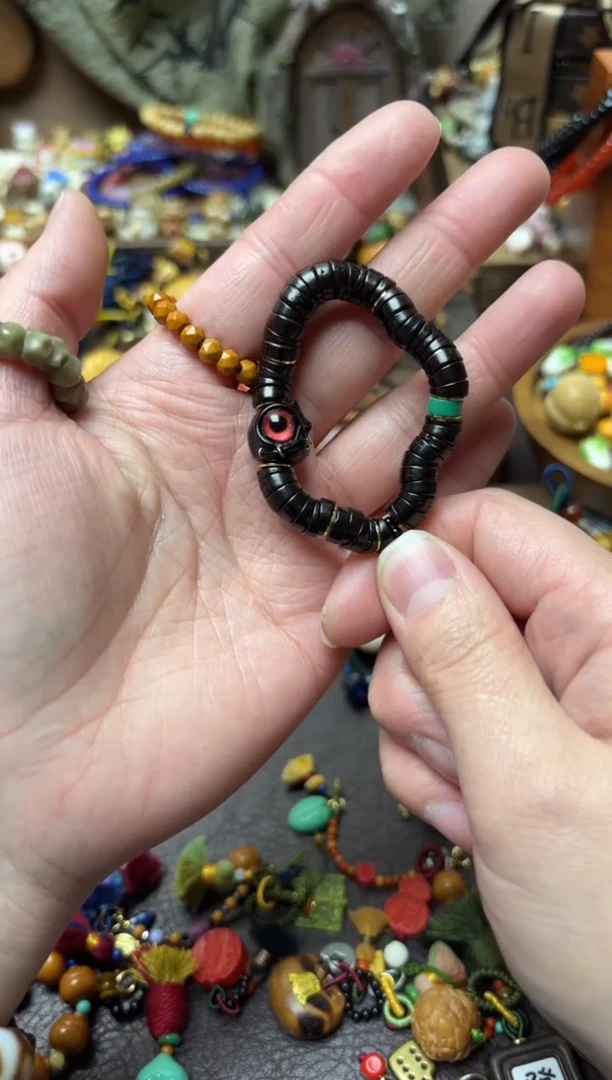 把件椰蒂大肠手捻