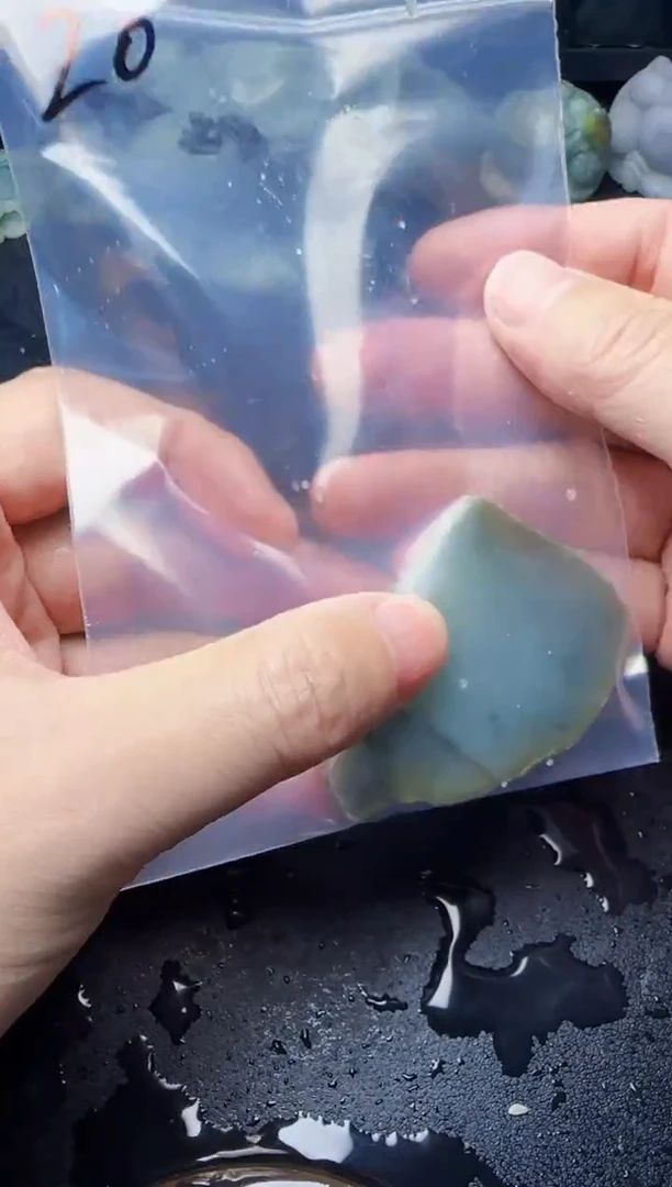 颈饰未镶嵌翡翠王**爹20