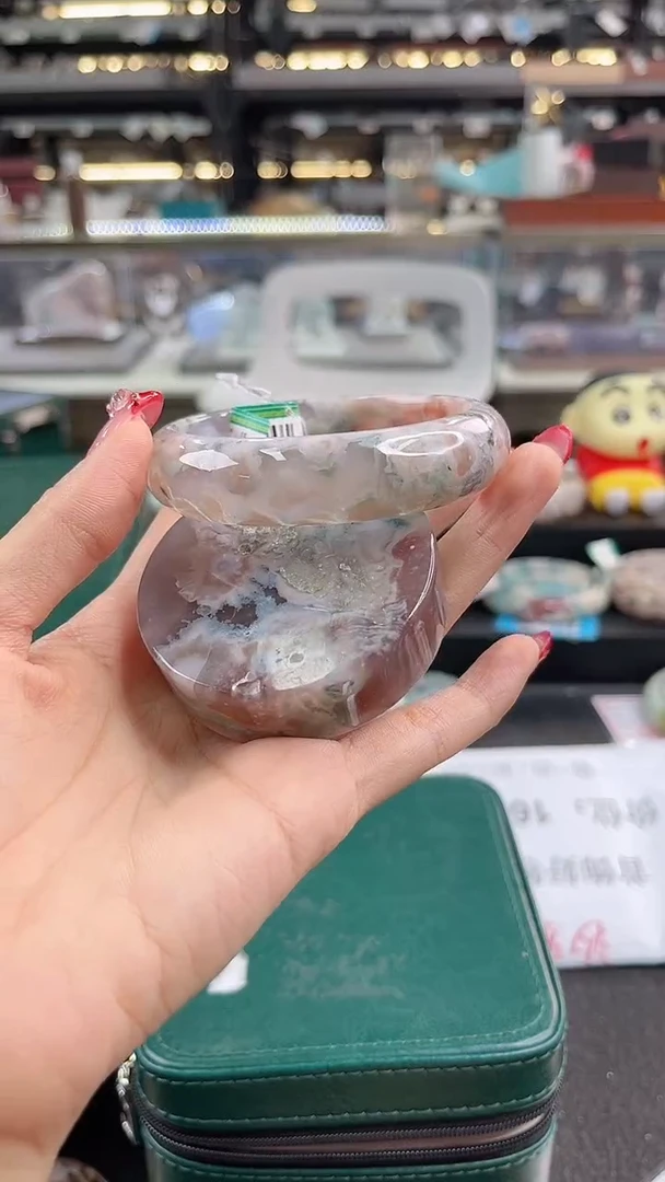 未镶嵌手镯石英质玉瑾圈口（赠品镯心）