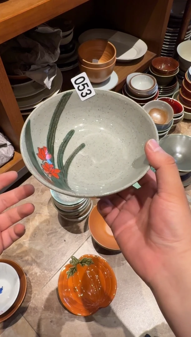 瓷片53 微瑕手绘高足小碗1个