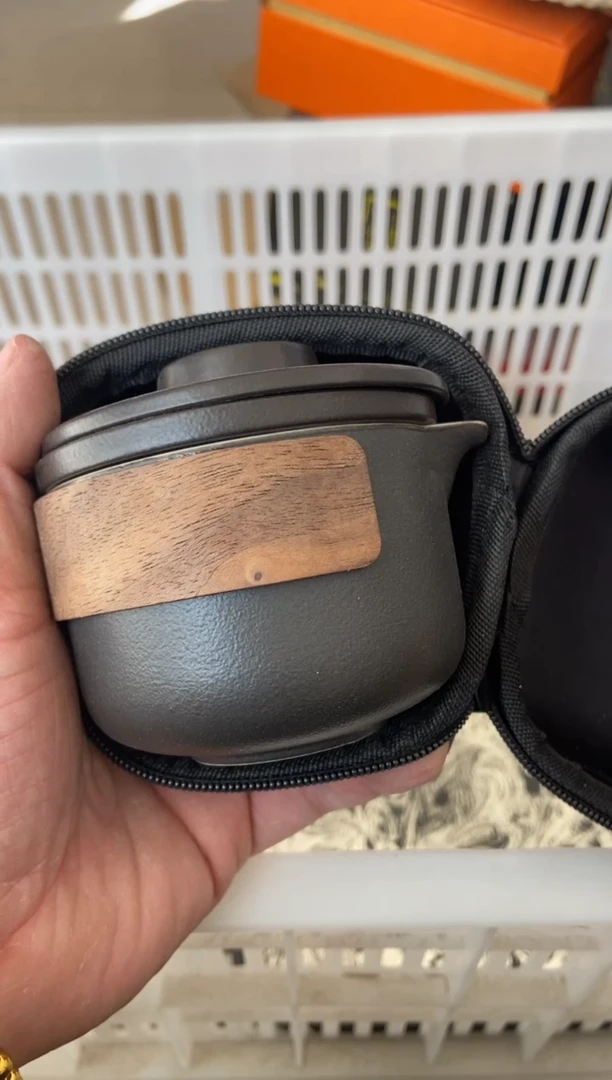 杯无运费险有瑕疵的摄影的产品有使用过的痕迹有点脏介意勿拍