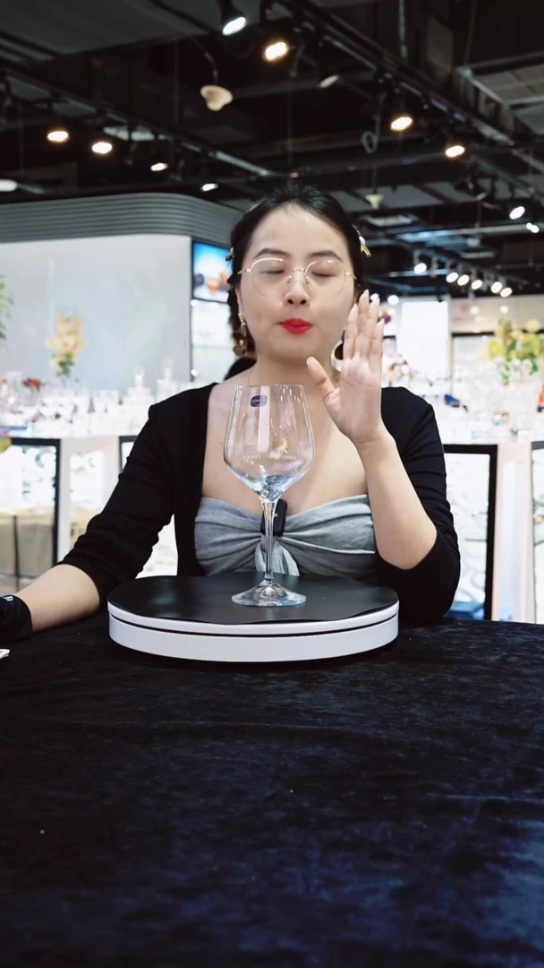 水晶高脚款红酒杯2支