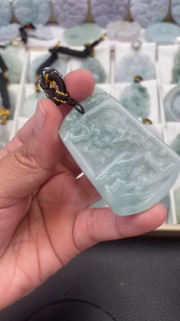 颈饰未镶嵌翡翠天然缅甸翡翠A货178