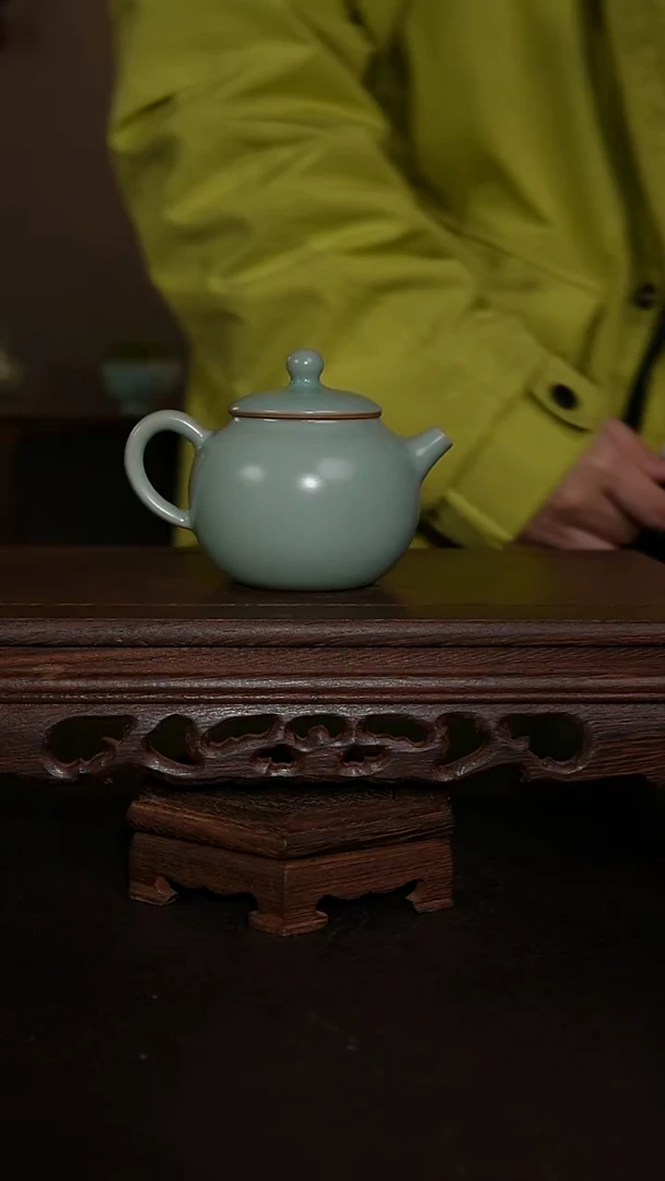 摆件瓷仿古釉手工苹果壶