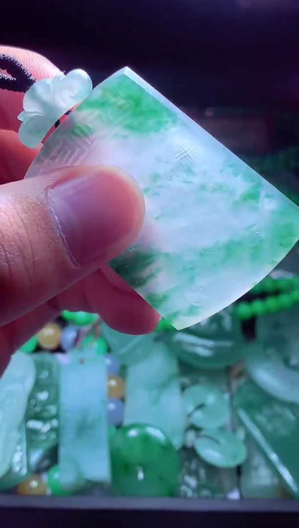 未镶嵌定制翡翠肚****#翡翠毛货定制