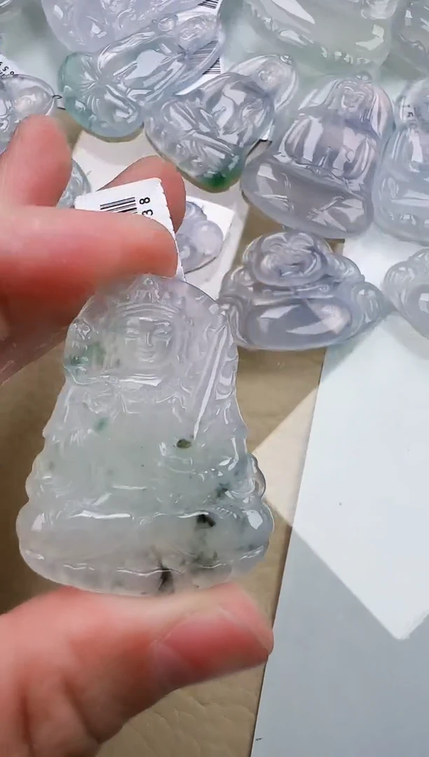 颈饰未镶嵌翡翠缅甸翡翠A货