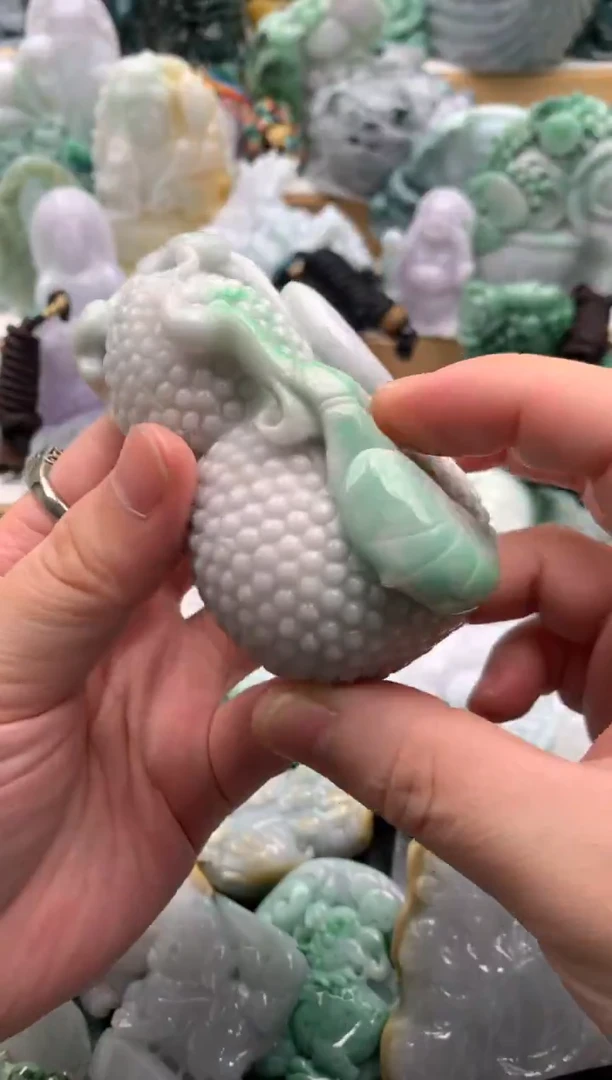 吊坠(不含链)未镶嵌翡翠1