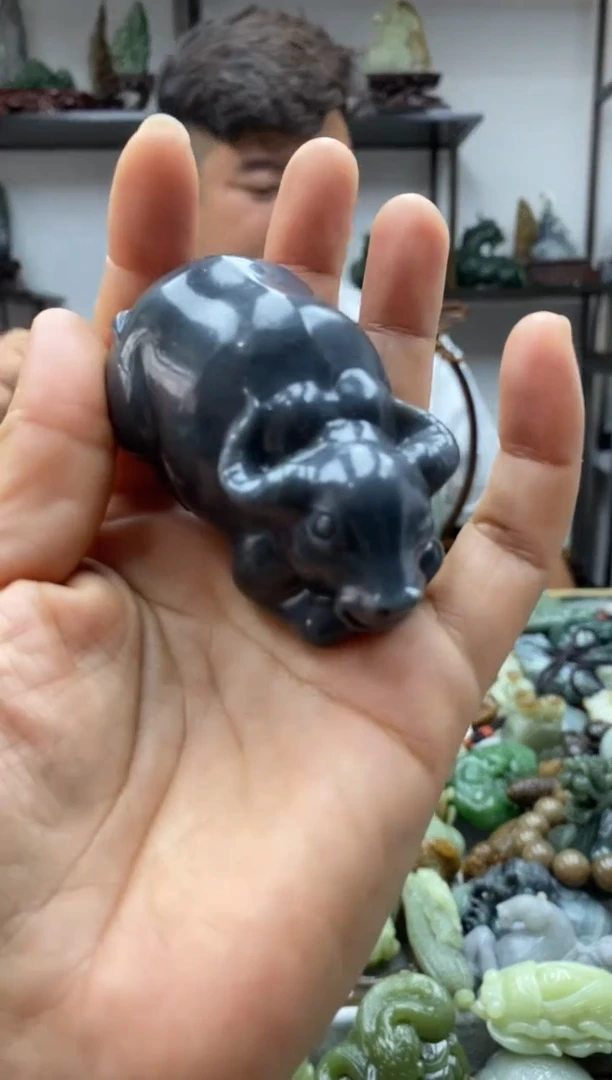 和田玉未镶嵌把件1