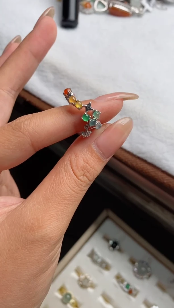 银S925镶嵌戒指翡翠天然A货翡翠