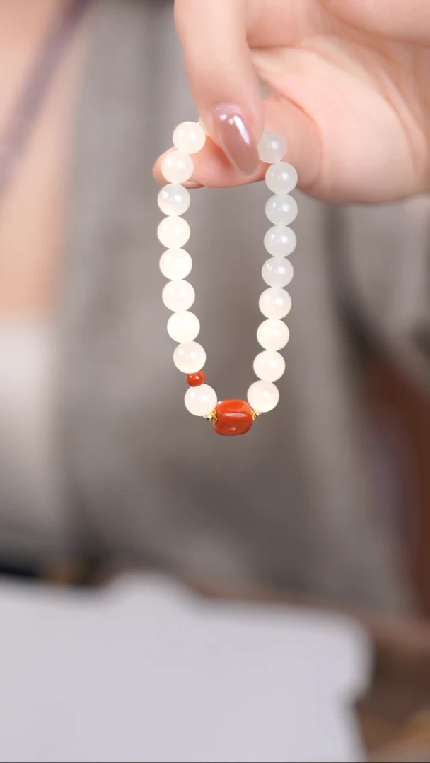 18K金镶嵌手链和田玉@