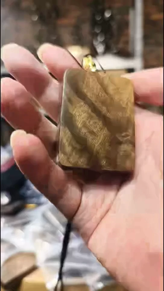 金丝楠无事牌脖挂