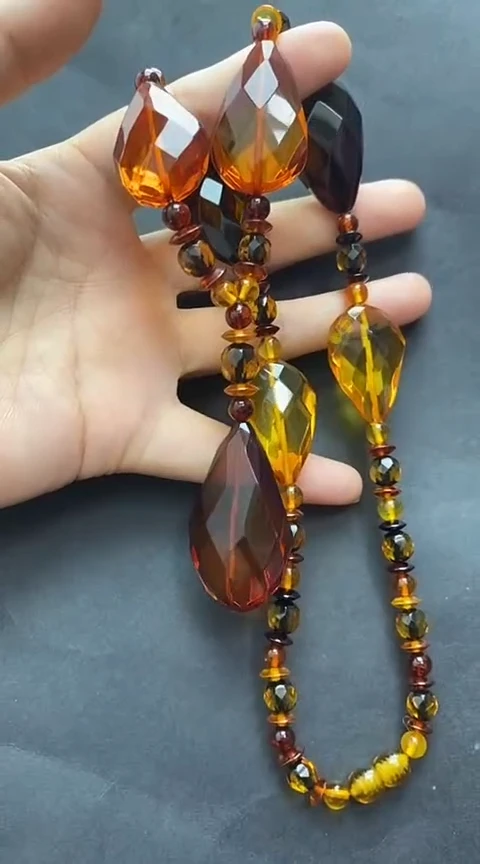 未镶嵌琥珀裸石琥珀项链