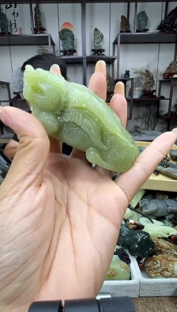 和田玉未镶嵌把件1