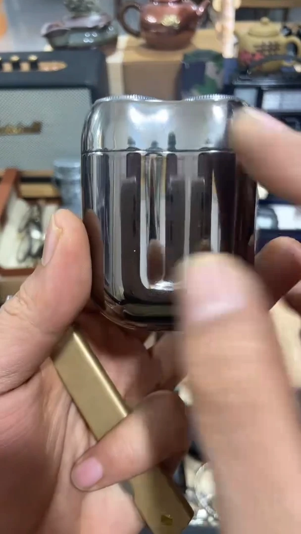 瓷片闪购商品   如图所示