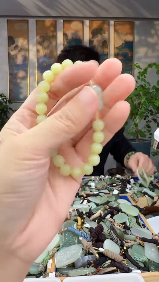 未镶嵌和田玉挂件拍一发一