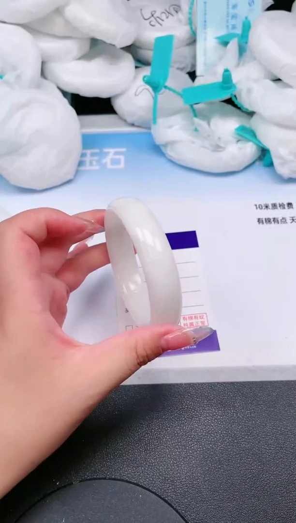 未镶嵌手镯和田玉22T221-56