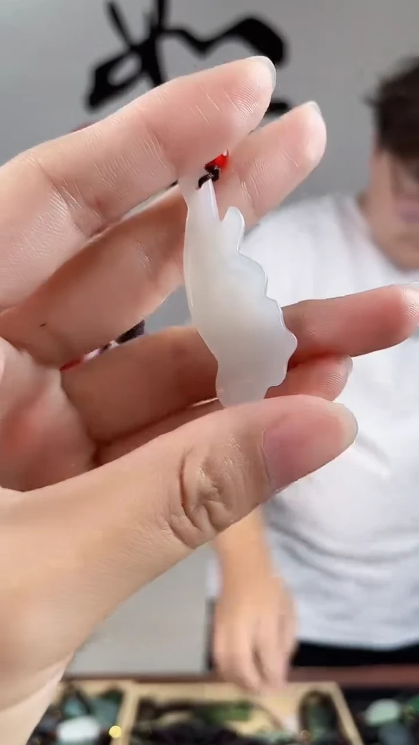 和田玉未镶嵌颈饰拍一发一，多样性发货