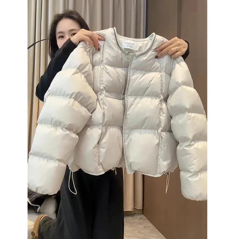 2025女冬季新款高级感圆领棉服爆款时尚洋气保暖宽松加厚短款外套