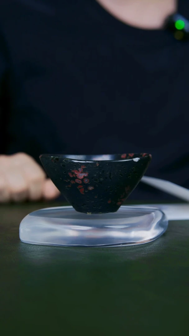 71老师手工作品，钧瓷杯子一物一拍