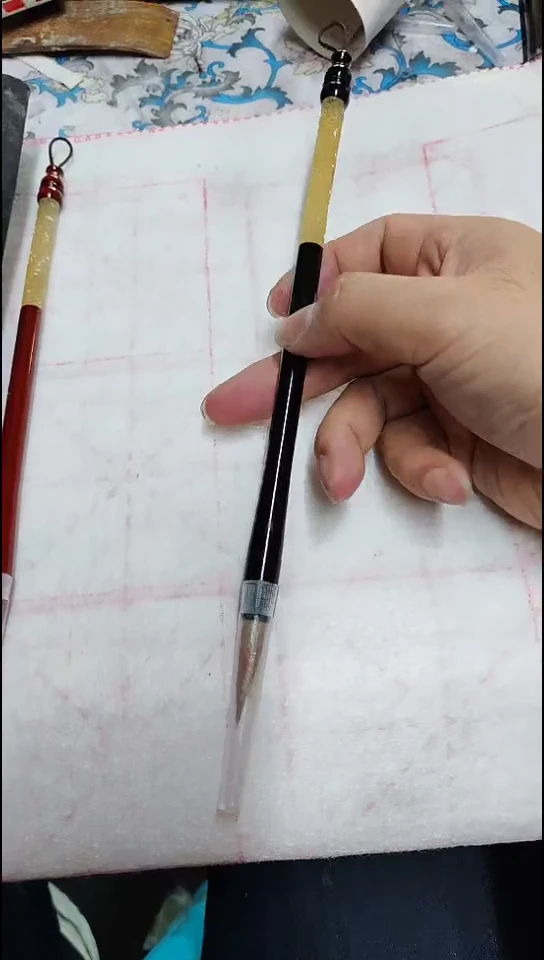 单支  黑色透明雕龙笔杆    纯狼