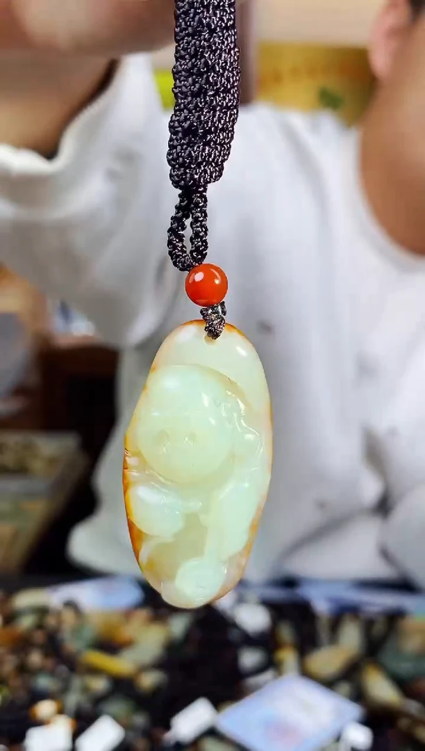 【闪购商品】和田玉颈饰未镶嵌1
