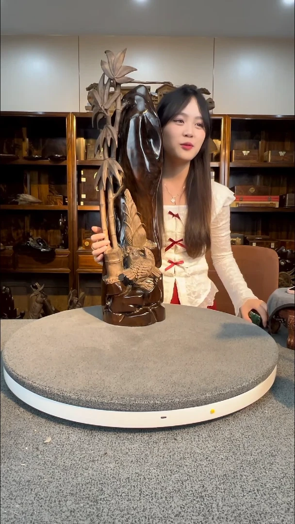 金丝楠木雕款竹报平安1