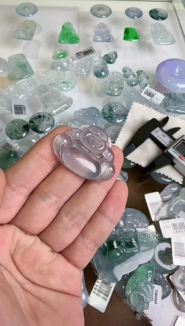 【闪购商品】翡翠吊坠(不含链)未镶嵌··