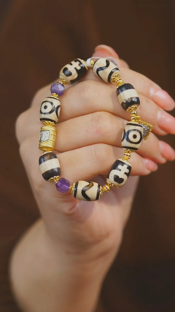 【闪购商品】玛瑙/玉髓手串未镶嵌多样性发其一