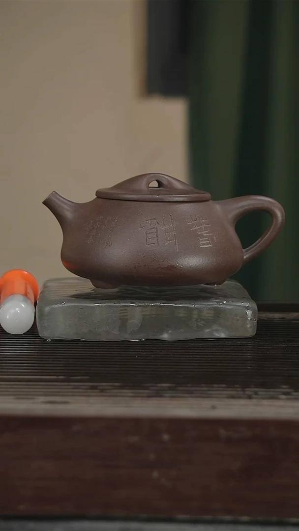 茶壶紫砂大师，带证600CC104号