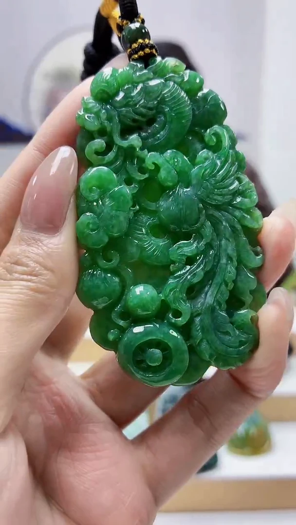 未镶嵌定制翡翠5060MM-毛货挂件51