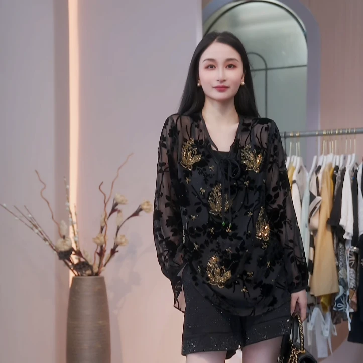 现货丽丽家 莲花新款烫钻显瘦遮肉时尚百搭上衣