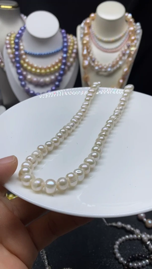 颈饰未镶嵌淡水珍珠多人