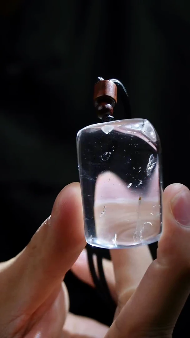 吊坠(赠链)未镶嵌水晶水晶