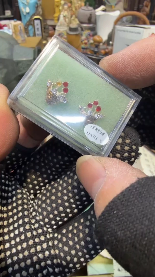 金属中古艺术工艺美术品