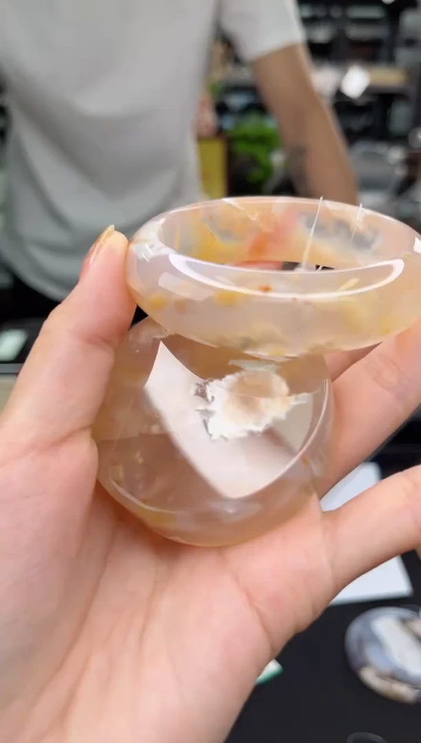 【闪购商品】石英质玉手镯未镶嵌54圈口（赠品镯心）3569086