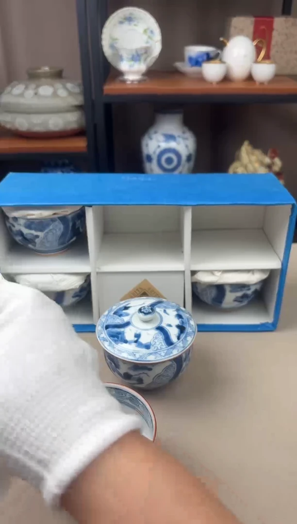 瓷片有田烧千峰作手绘盖杯1只