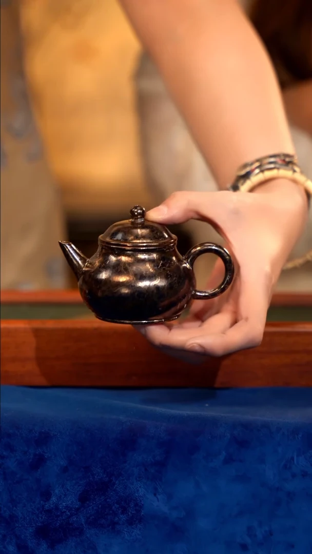 紫砂 宜兴紫砂 QMJ  黑 芭乐水平