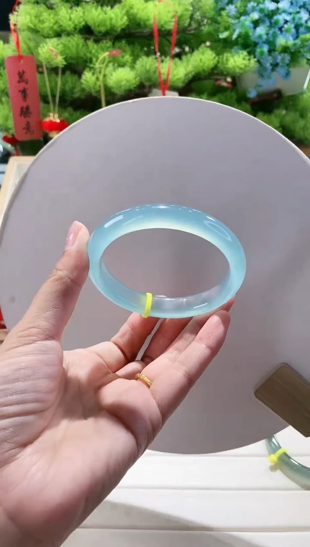 玛瑙/玉髓手镯未镶嵌92-57.5