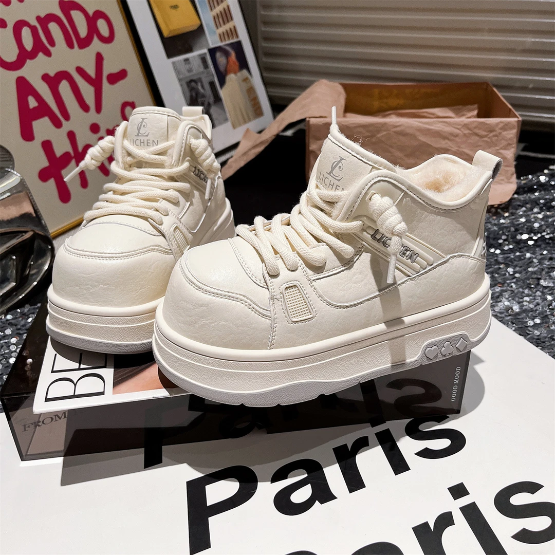 厚底巨好看雪地短靴子女冬季加绒加厚保暖2025新款棉鞋小白面包鞋